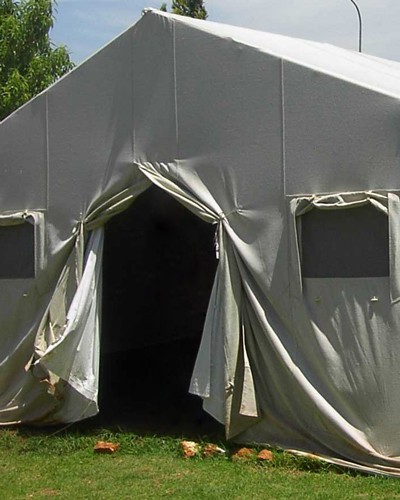 Изготавливаем солдатские палатки в Красноуральске вместимостью <strong>до 70 человек</strong>